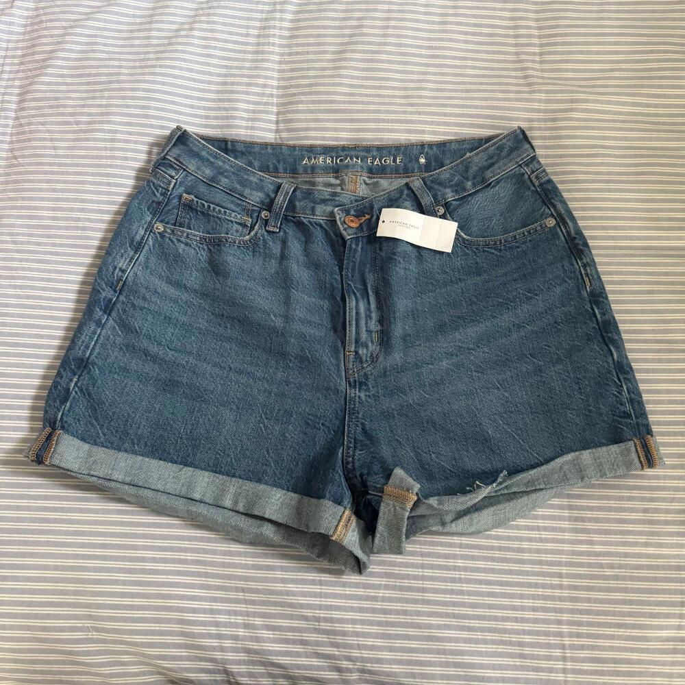 American Eagle Curvy Mom Shorts